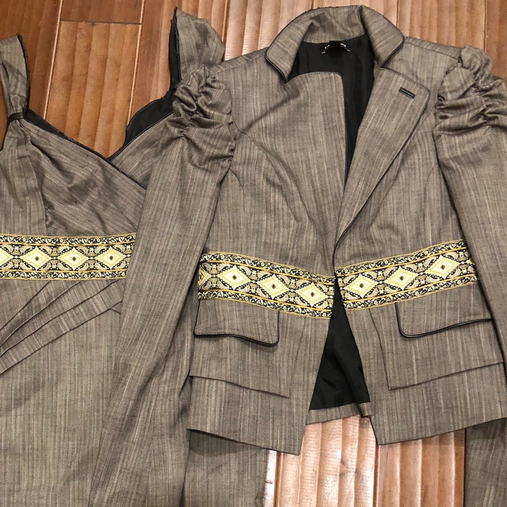 Bebe suit